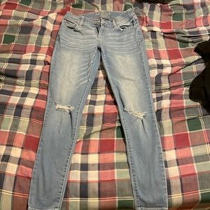 Light washed skinny jeans, almost new